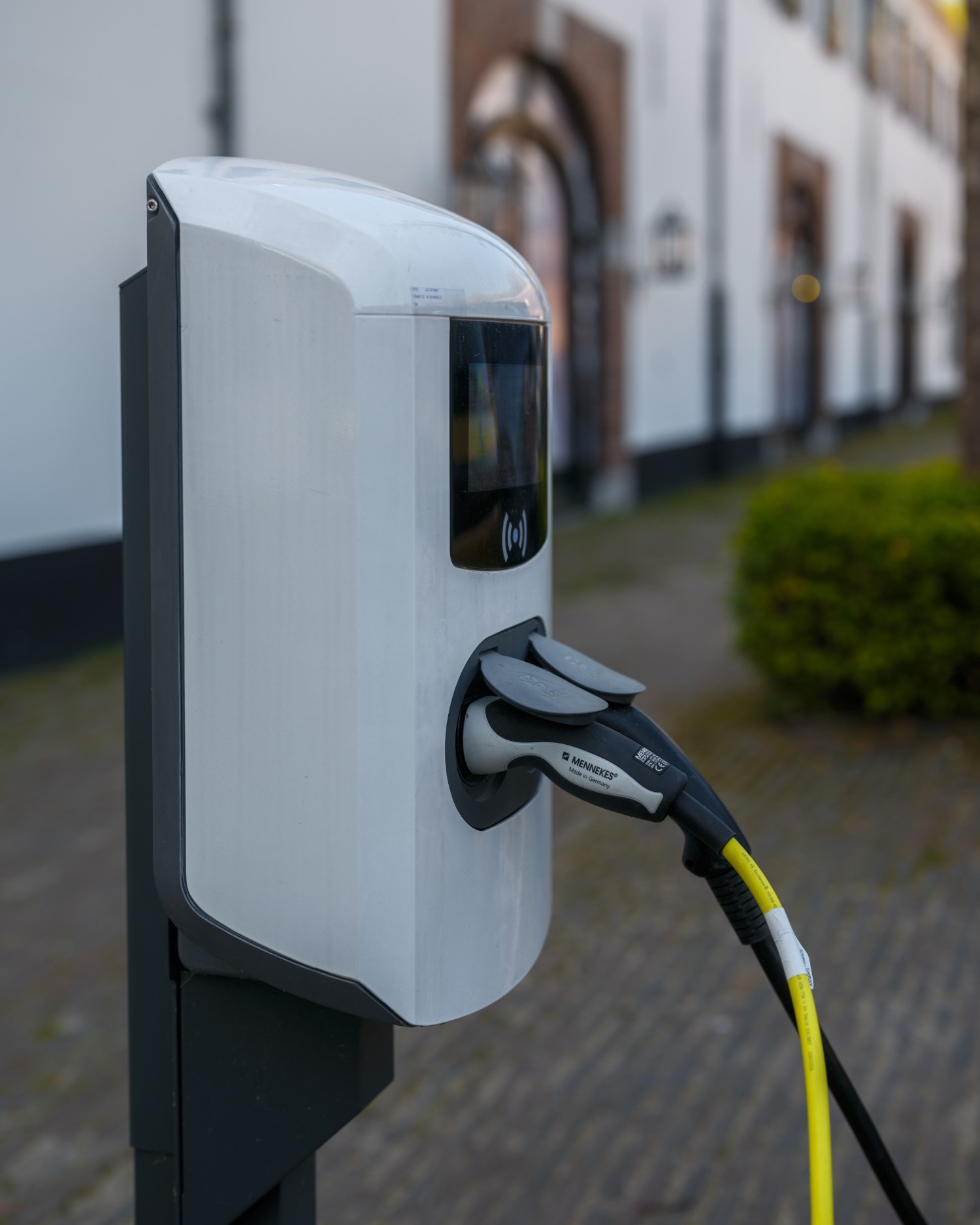 Rechargez votre véhicule à domicile.